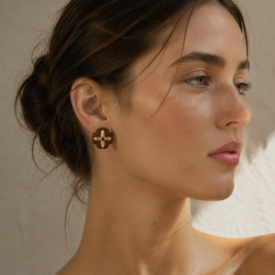 Ulu Floral Wood Stud Earrings