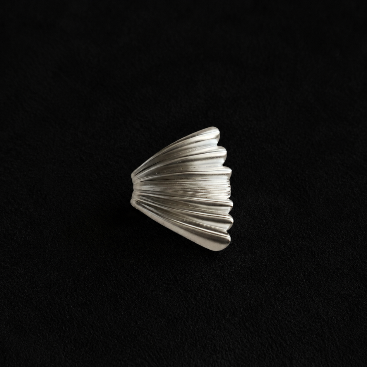 Palm Leaf Sculptural Ring