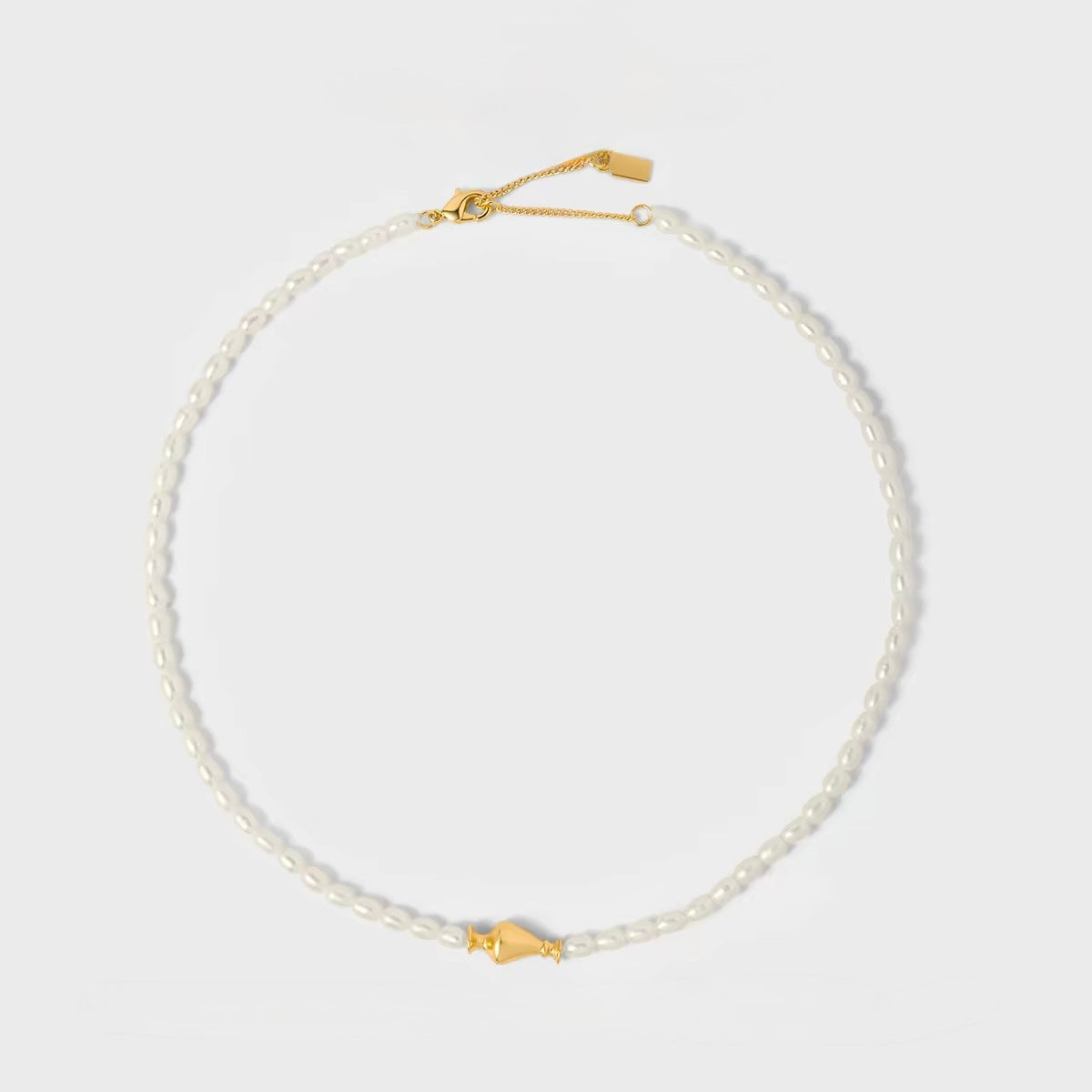 Pearl Vase Pendant Necklace