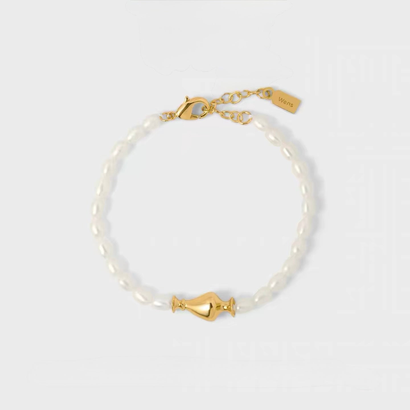 Pearl Vase Beaded Bracelet