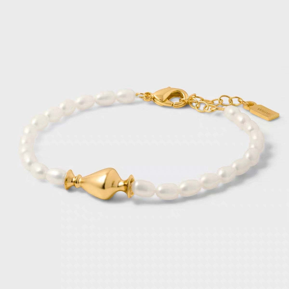 Pearl Vase Beaded Bracelet
